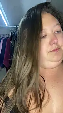 Snapshot of Chloee_ep chatting on 06/10/26, 03:18 Chloee ep online show from 06/10/26, 03:18