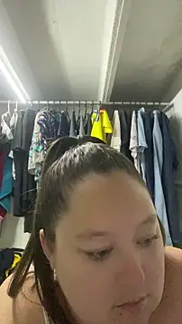 Snapshot of Chloee_ep chatting on 07/11/26, 03:09 Chloee ep online show from 07/11/26, 03:09