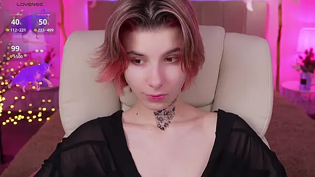 HaylaAmber online show from 12/19/24, 05:40