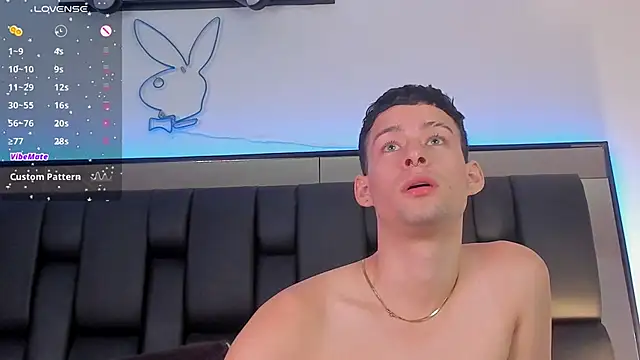 JadeSmiith  online show from 01/27/25, 09:22