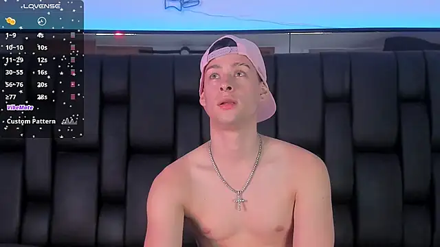 JadeSmiith  online show from 02/08/25, 10:40