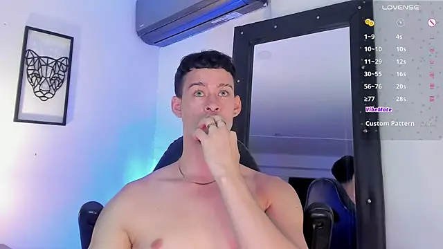 JadeSmiith  online show from 03/13/25, 01:10