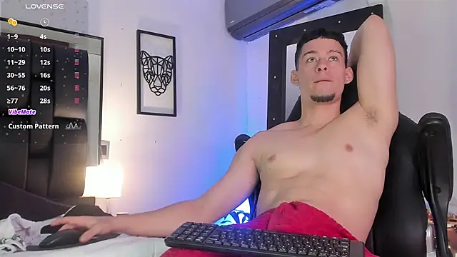 JadeSmiith  online show from 03/22/25, 10:15