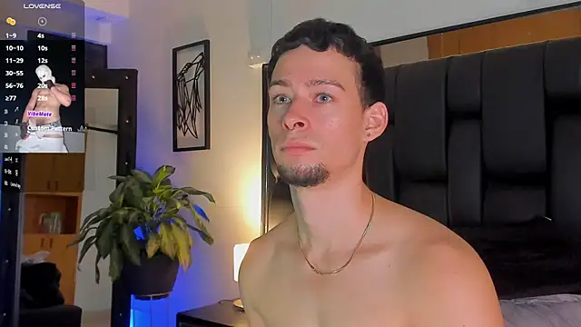 JadeSmiith  online show from 10/03/25, 10:51