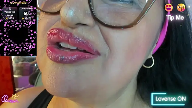 Snapshot of Gia_Nahomi chatting on 05/19/26, 09:21 Gia Nahomi online show from 05/19/26, 09:21