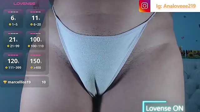 Snapshot of ana_studio chatting on 06/15/26, 03:09 ana studio online show from 06/15/26, 03:09