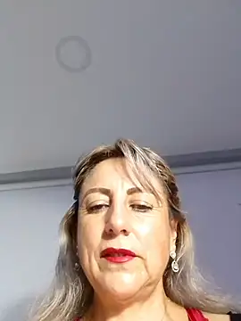 Snapshot of almaluna7 chatting on 10/17/25, 12:36 almaluna7 online show from 10/17/25, 12:36