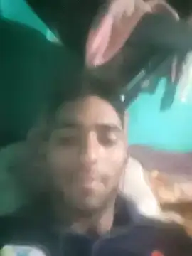 Snapshot of loganwollf chatting on 01/01/25, 05:22 loganwollf online show from 01/01/25, 05:22