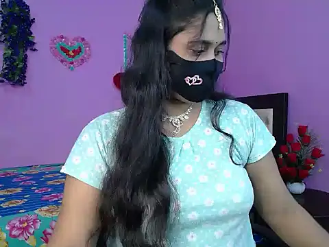 Hot Maleka online show from 03/19/26, 05:28