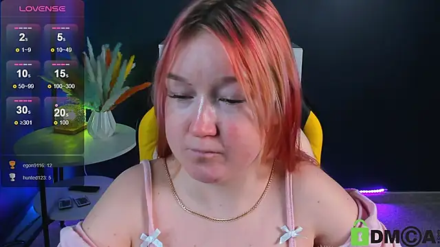 Sara Robinson online show from 02/21/25, 01:22