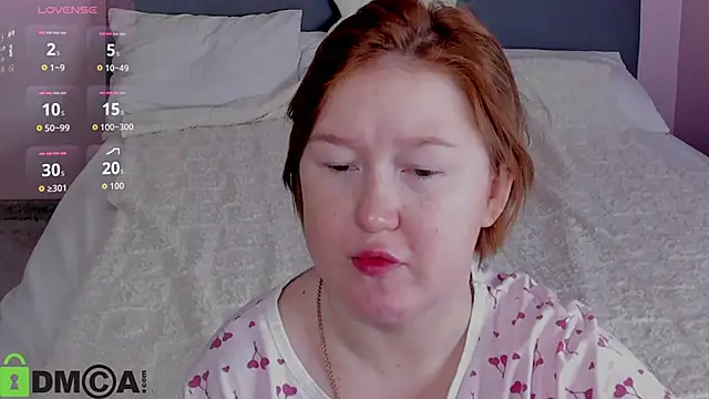 Sara Robinson online show from 11/18/25, 03:01