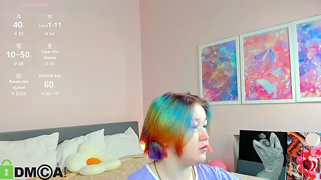 Sara Robinson online show from 12/19/25, 02:40