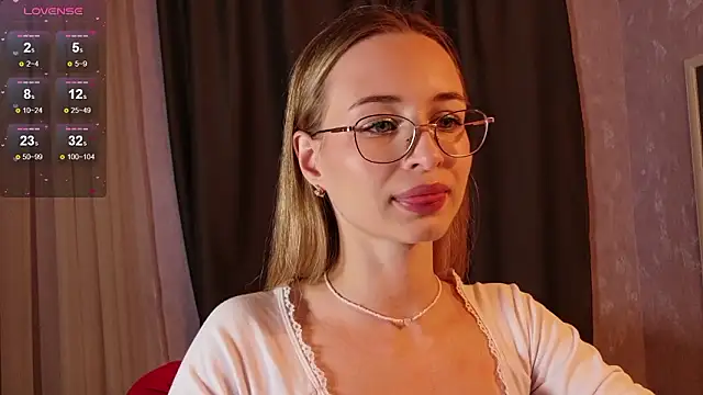 Tiffanyhunt online show from 02/28/26, 03:02