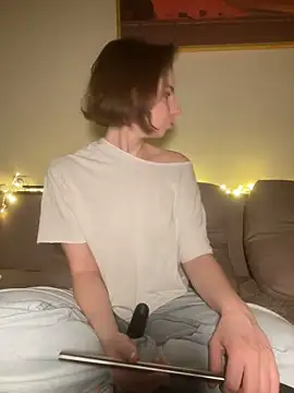 Snapshot of Take_Me_Awayy chatting on 12/10/24, 07:43 Take Me Awayy online show from 12/10/24, 07:43