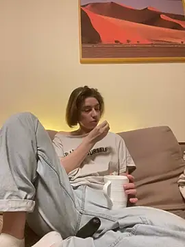 Snapshot of Take_Me_Awayy chatting on 12/20/24, 08:34 Take Me Awayy online show from 12/20/24, 08:34