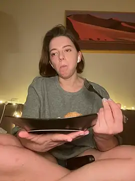 Snapshot of Take_Me_Awayy chatting on 12/27/24, 06:20 Take Me Awayy online show from 12/27/24, 06:20