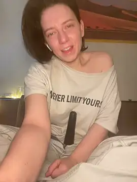 Snapshot of Take_Me_Awayy chatting on 01/06/25, 01:19 Take Me Awayy online show from 01/06/25, 01:19