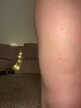 Snapshot of Take_Me_Awayy chatting on 01/08/25, 07:56 Take Me Awayy online show from 01/08/25, 07:56