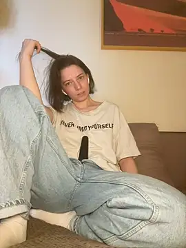 Snapshot of Take_Me_Awayy chatting on 01/12/25, 09:19 Take Me Awayy online show from 01/12/25, 09:19