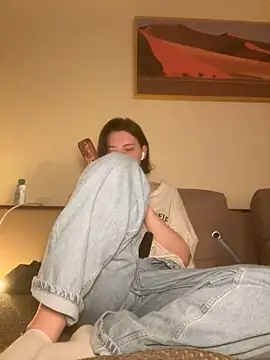 Snapshot of Take_Me_Awayy chatting on 01/13/25, 05:12 Take Me Awayy online show from 01/13/25, 05:12