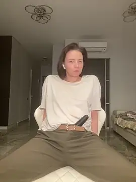 Snapshot of Take_Me_Awayy chatting on 02/09/25, 03:56 Take Me Awayy online show from 02/09/25, 03:56