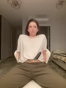 Snapshot of Take_Me_Awayy chatting on 02/12/25, 05:05 Take Me Awayy online show from 02/12/25, 05:05