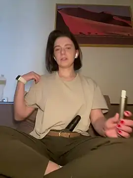 Snapshot of Take_Me_Awayy chatting on 02/25/25, 10:15 Take Me Awayy online show from 02/25/25, 10:15