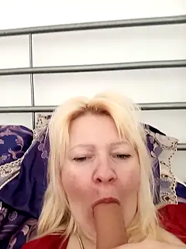 Lauri scherri online show from 04/23/26, 02:08