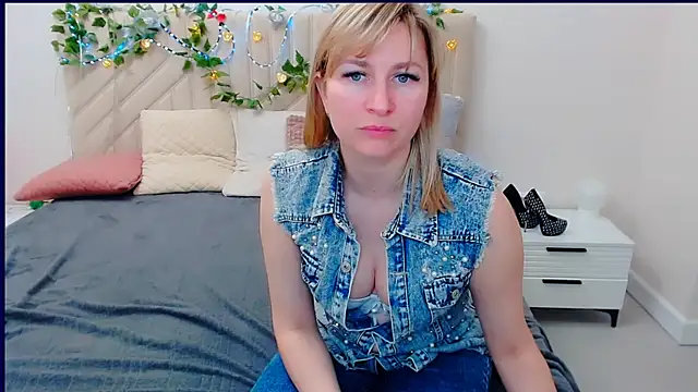 Incredible Ariela online show from 03/26/26, 10:26