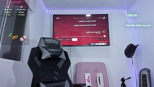 emily palmeer online show from 03/04/26, 09:04