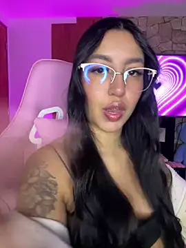 Tamara Roberts1 online show from 12/03/24, 02:36