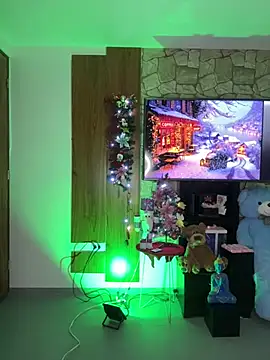 Tamara Roberts1 online show from 12/22/24, 04:50