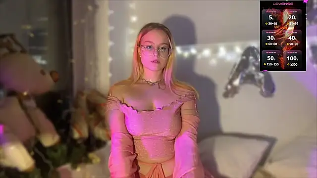 JacyWinslat online show from 01/24/25, 05:42