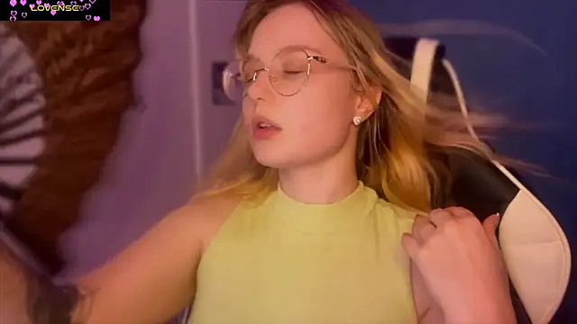 JacyWinslat online show from 03/06/25, 08:59