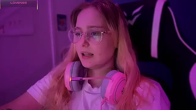 JacyWinslat online show from 03/14/25, 08:06