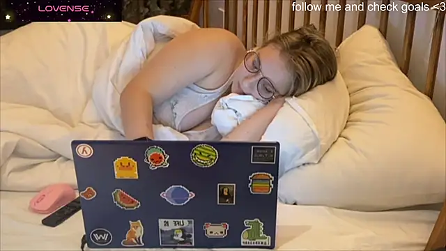 JacyWinslat online show from 01/11/26, 12:10