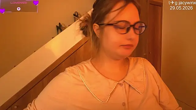 Snapshot of JacyWinslat chatting on 05/29/26, 10:13 JacyWinslat online show from 05/29/26, 10:13
