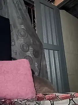 Snapshot of DOMINANTE_KLOE_ chatting on 03/06/25, 02:19 DOMINANTE KLOE online show from 03/06/25, 02:19