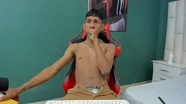 Nick Collins18 online show from 02/08/25, 09:25