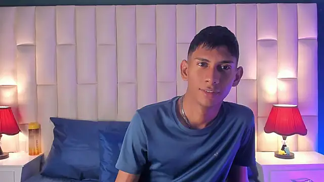 Nick Collins18 online show from 03/22/25, 07:25