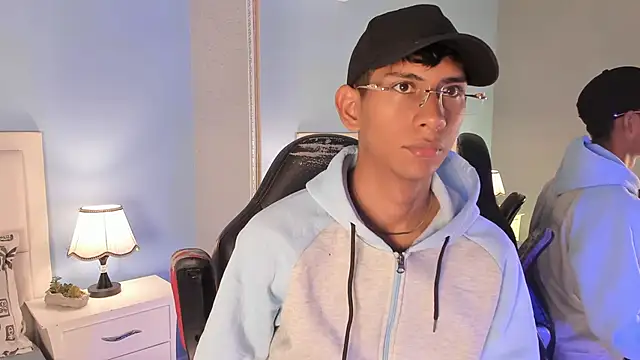 Nick Collins18 online show from 10/21/25, 07:14