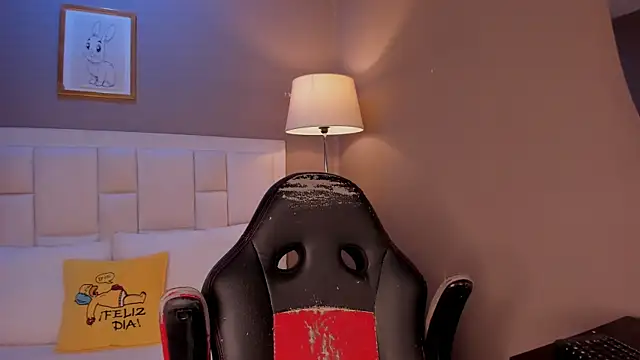 Nick Collins18 online show from 04/20/26, 08:21