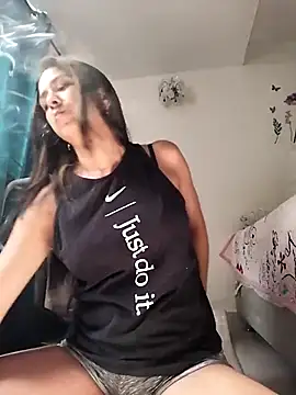 Snapshot of Sahana_Ashiika chatting on 02/07/25, 02:37 Sahana Ashiika online show from 02/07/25, 02:37