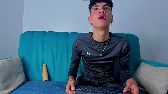 NeoRaptis online show from 01/15/25, 07:55