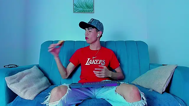 NeoRaptis online show from 03/21/25, 08:18