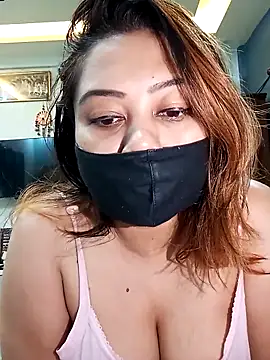 Cute-mona online show from 02/03/26, 10:42