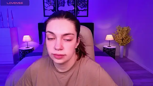 DaniellaLovely online show from 11/13/25, 10:58