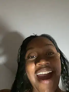 Snapshot of EscorpiLeoncita chatting on 12/27/24, 04:36 EscorpiLeoncita online show from 12/27/24, 04:36