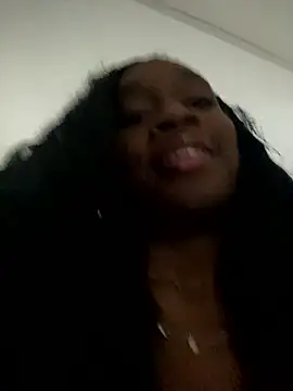 Snapshot of EscorpiLeoncita chatting on 01/11/26, 10:26 EscorpiLeoncita online show from 01/11/26, 10:26