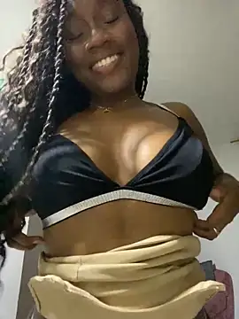 Snapshot of EscorpiLeoncita chatting on 04/11/26, 03:33 EscorpiLeoncita online show from 04/11/26, 03:33